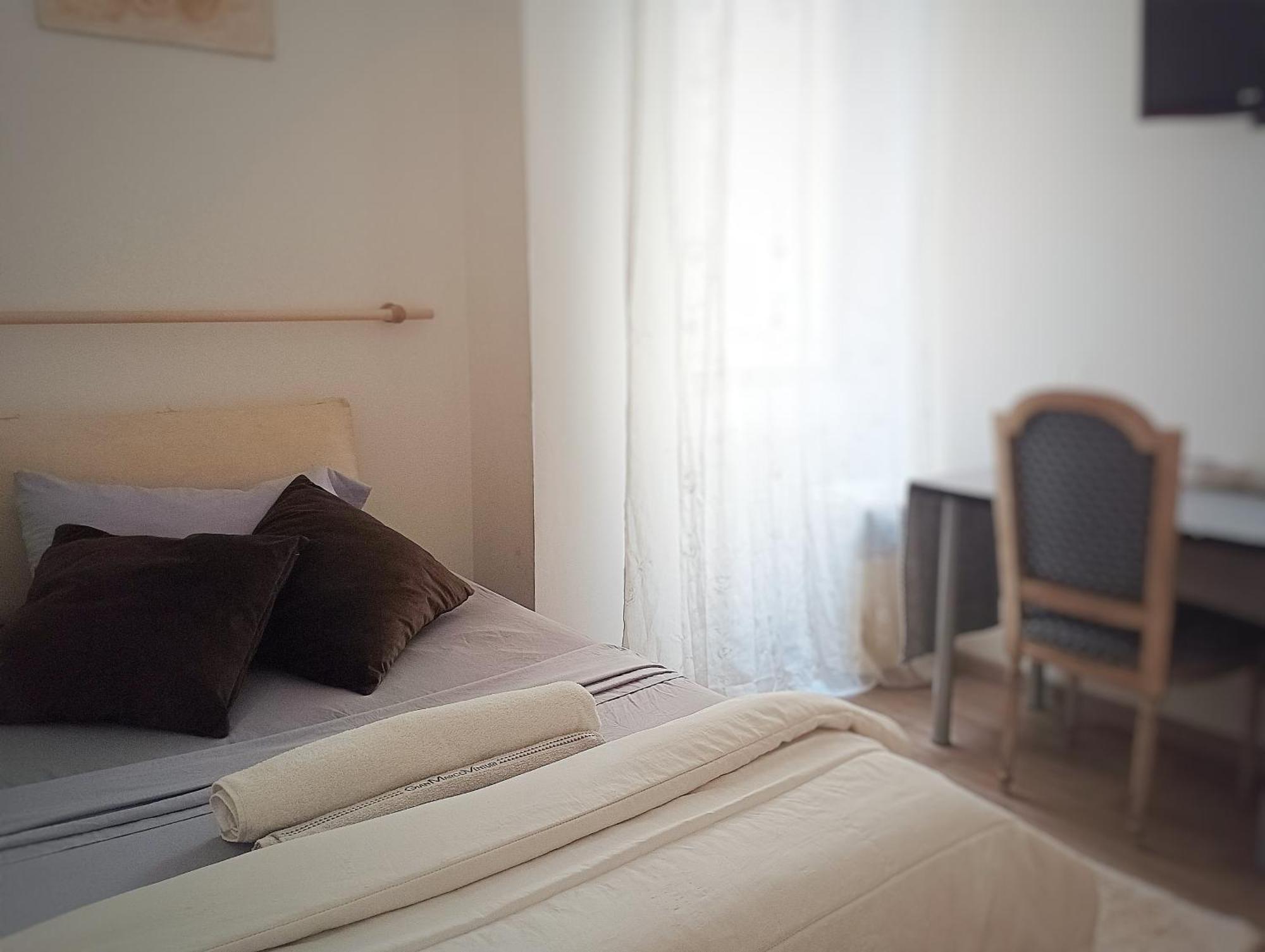 "Vacanze Romane" Stazione Tiburtina, Appartamento Tre Camere Da Letto 5 Posti Letto Екстериор снимка