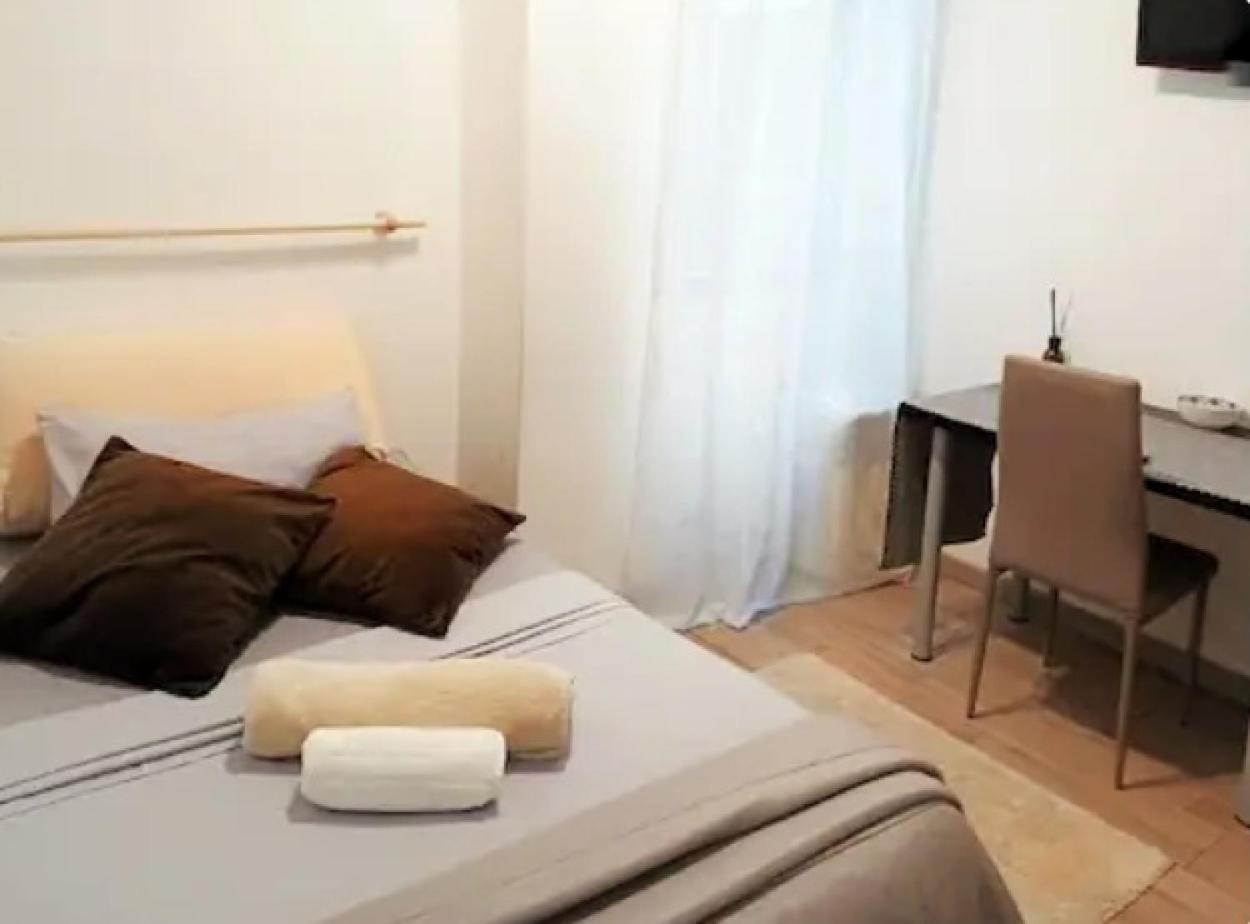 "Vacanze Romane" Stazione Tiburtina, Appartamento Tre Camere Da Letto 5 Posti Letto Екстериор снимка