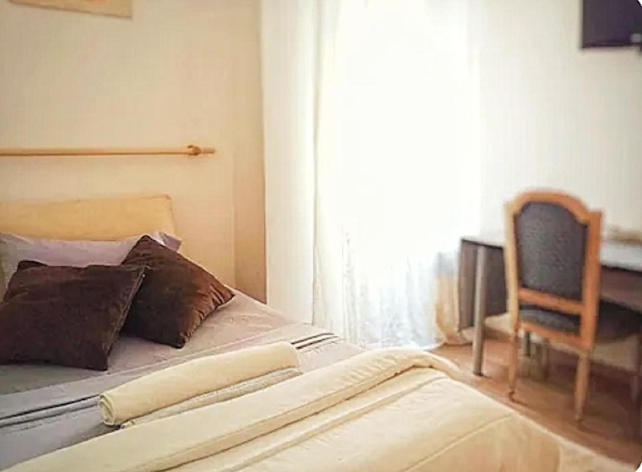 "Vacanze Romane" Stazione Tiburtina, Appartamento Tre Camere Da Letto 5 Posti Letto Екстериор снимка